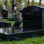 Problemy ze sprzętem AGD – jak działać, kiedy lodówka nie chłodzi, a pralka ma wyciek?